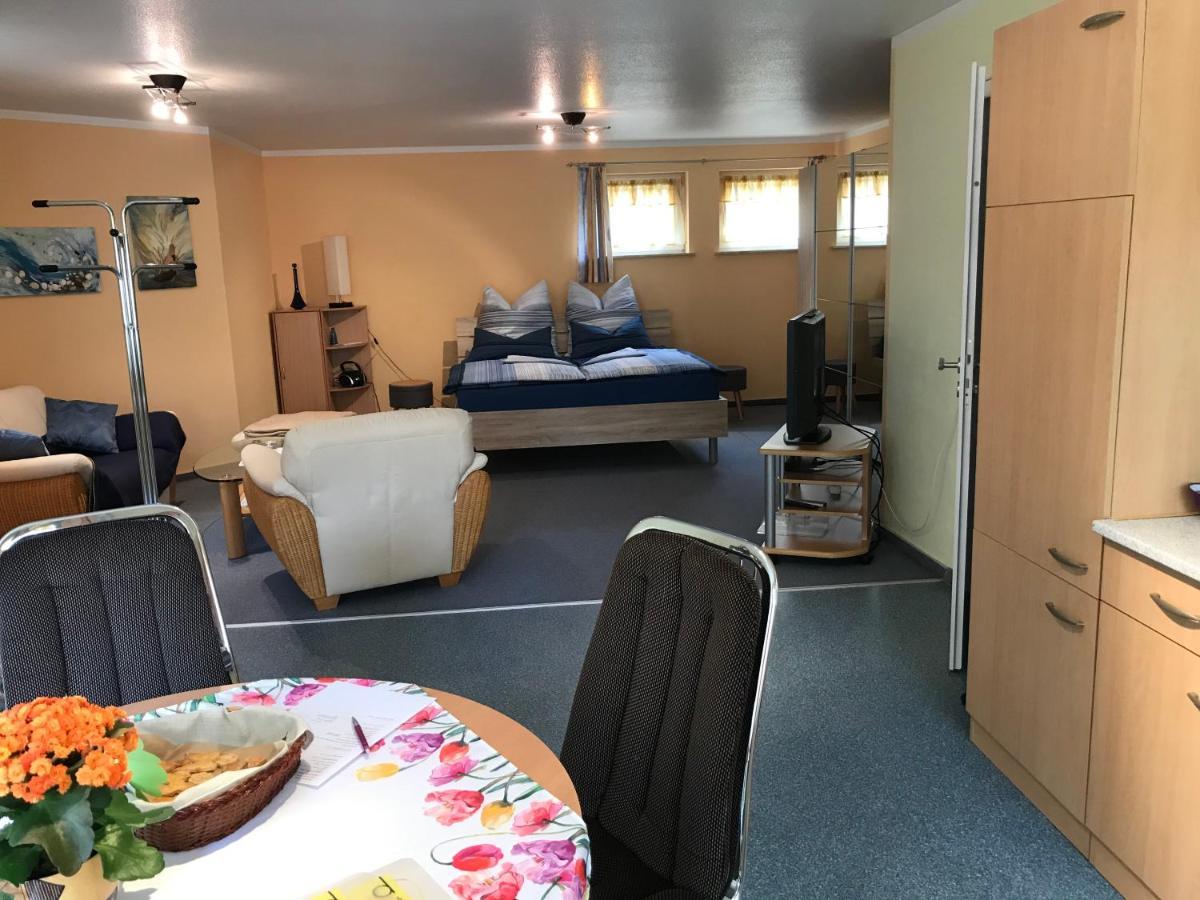 Ferienwohnung Storchenwiese In Nuthetal Ot Saarmund Ngoại thất bức ảnh